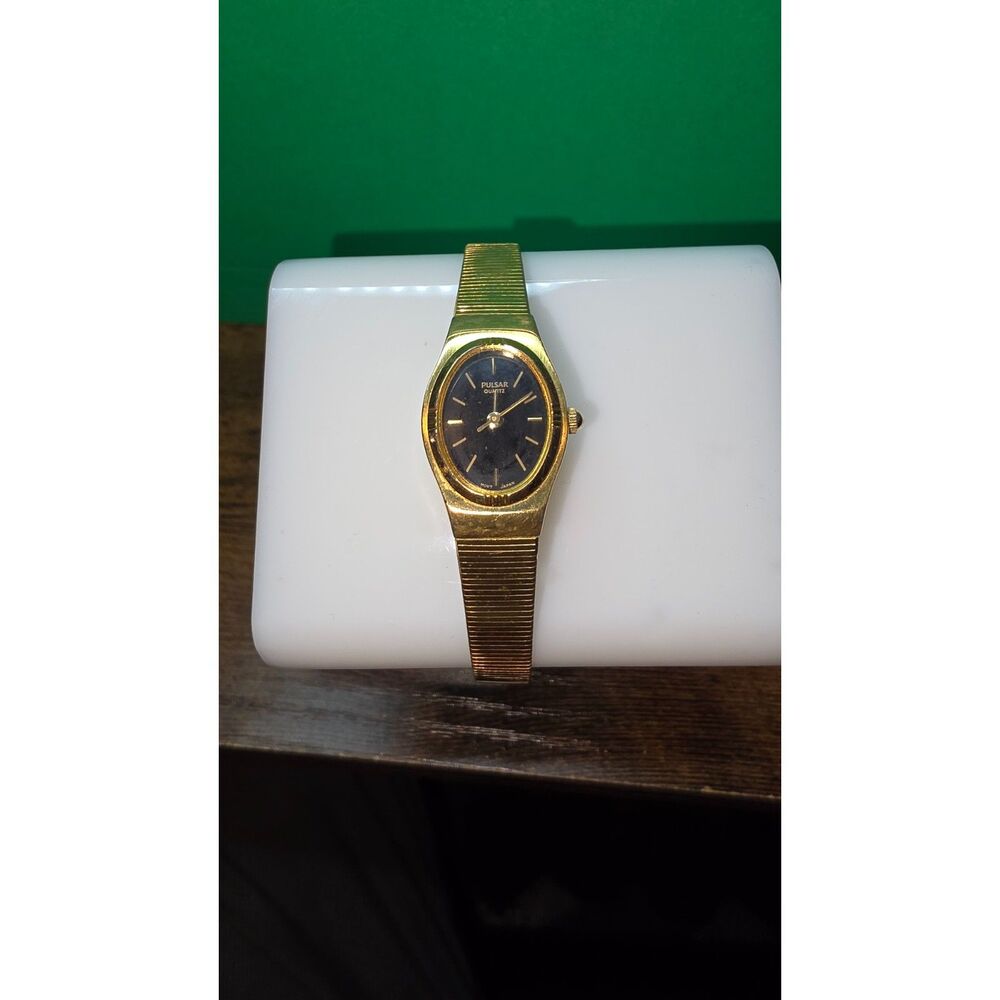 Vintage Pulsar Ladies Quartz Watch – Gold Tone – Japan Movement
